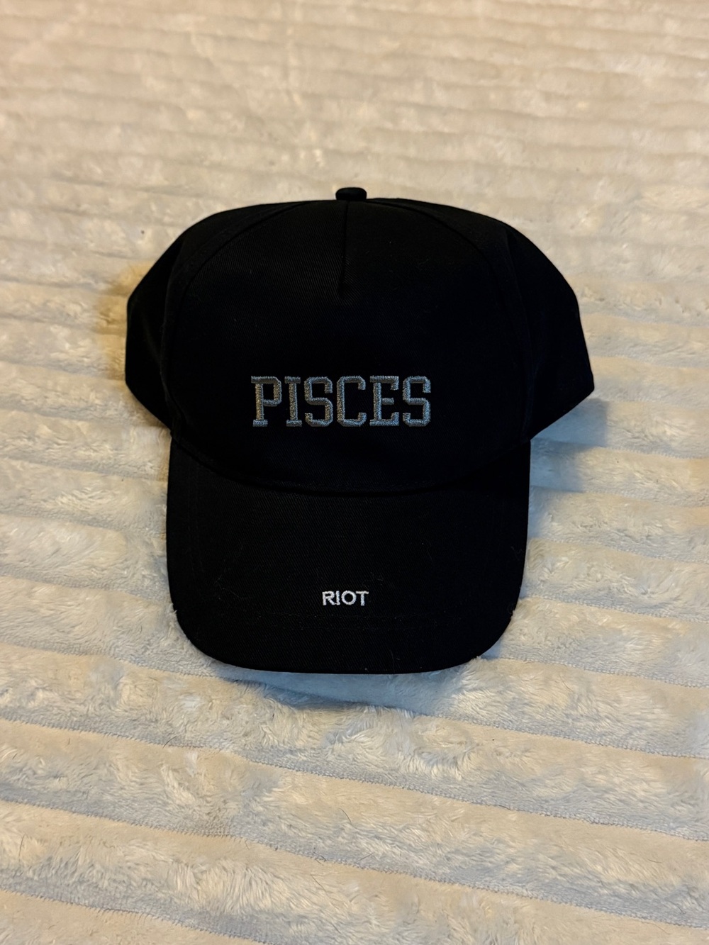 Men PISCES Black Baseball Cap with 'RIOT' Detail